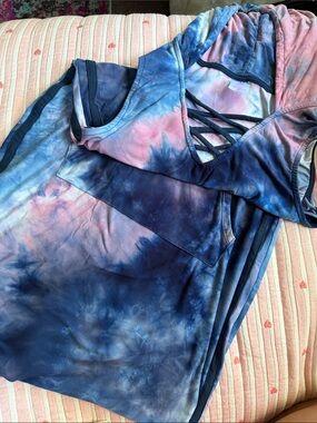 No Boundaries Blue and Pink Tie-Dye Strappy V-Neck Tank